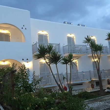 Hotel Stella 나오우사 외부 사진